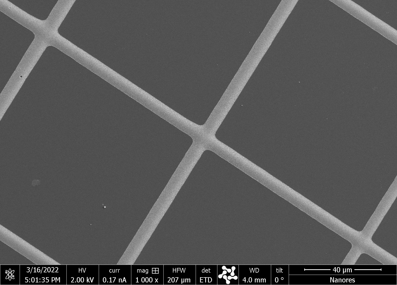 Flexible Quantum Dot Light Emitting Diodes Using Embedded Silver Mesh